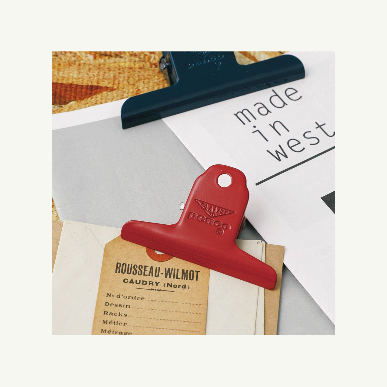 Medium Red Clip