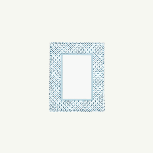 Picture Frame, Dot and Grid