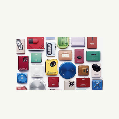 Japanese Design Since 1945: A Complete Sourcebook