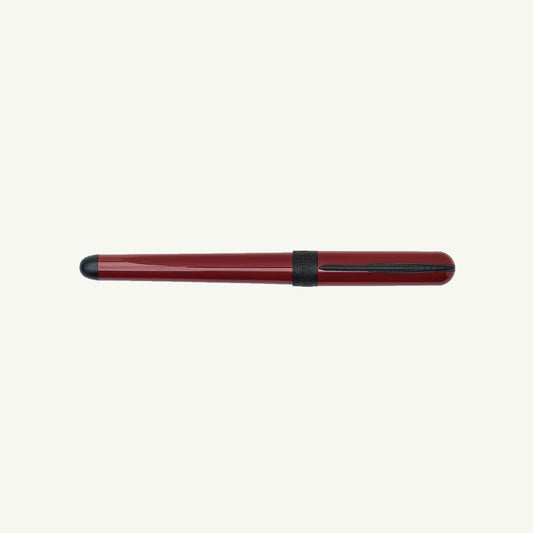 Avatar UR Glossy Fountain Pen, Red