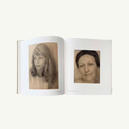 Dorothea Lange: Seeing People