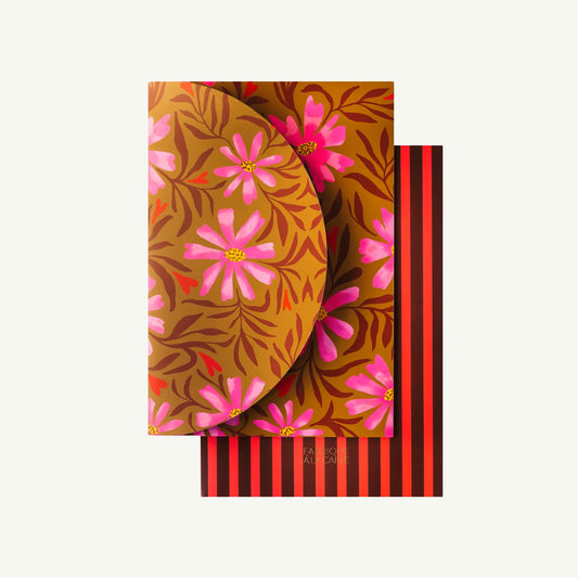 Fabrique a la Card Set of 2 Envelop Folders