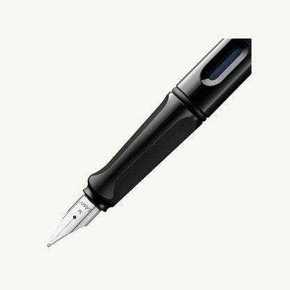 Safari Fountain Pen Left Hand