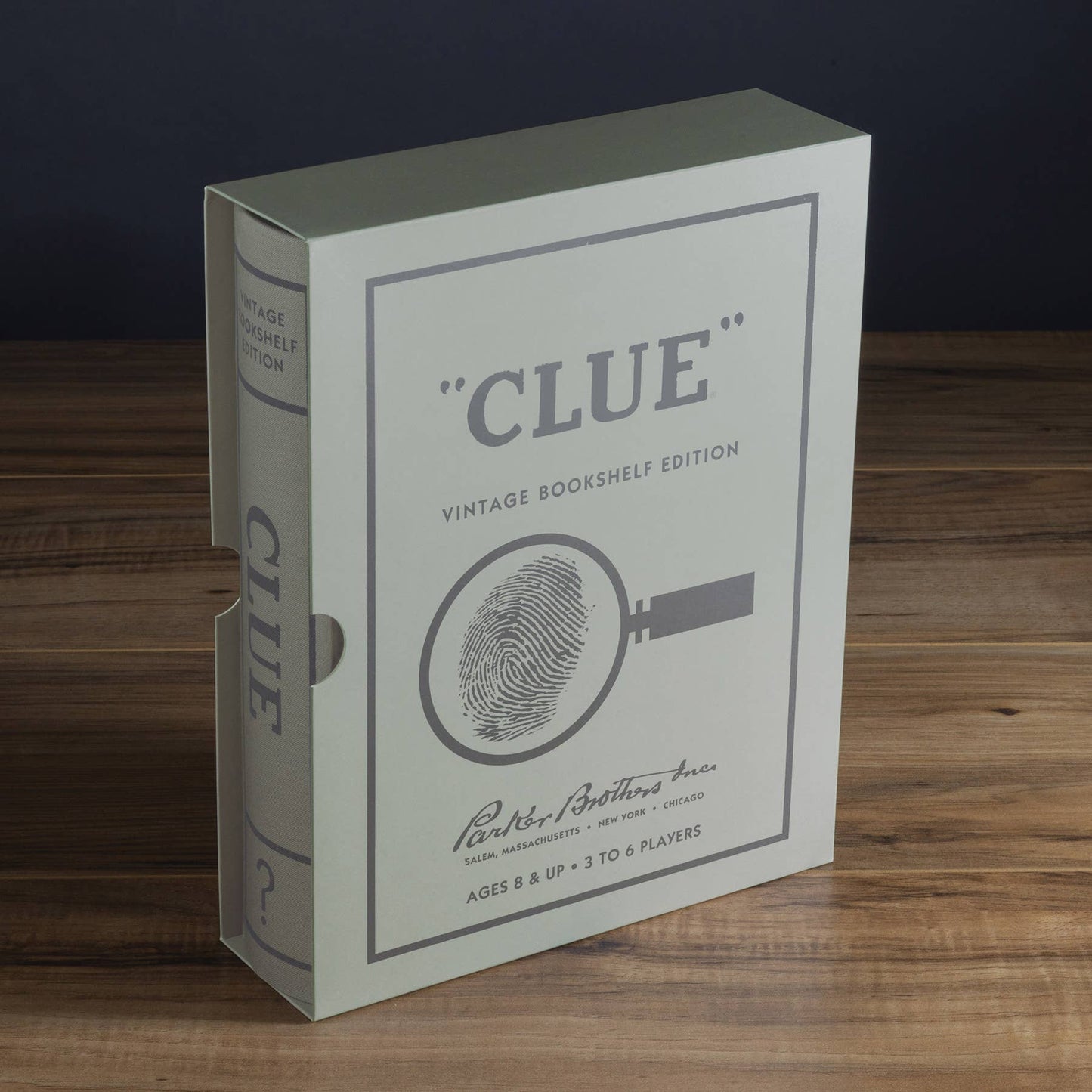 Clue Vintage Bookshelf Edition